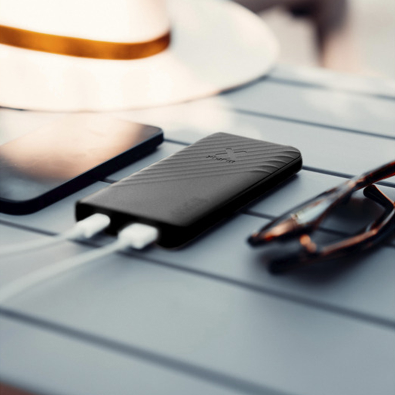 Xtorm Fast Charging Power Bank - Image 3